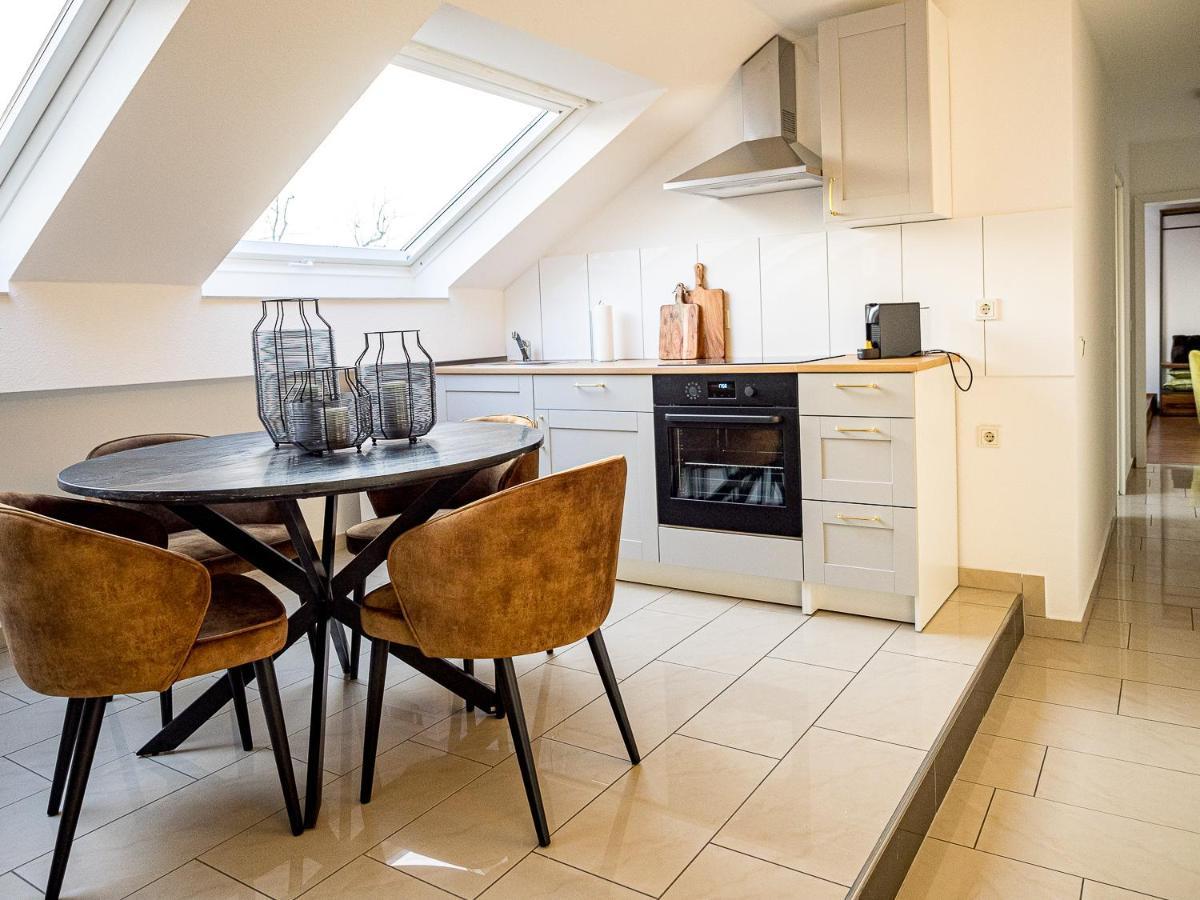 Apartment By Junik Krefeld